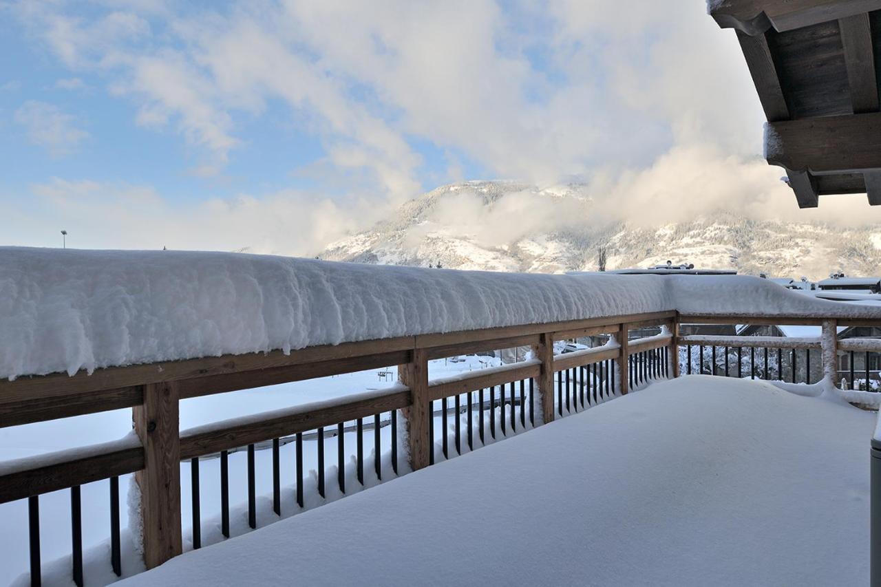 Chalet Le Moulin, Le Praz, 6 Chambres, In, Out Courchevel