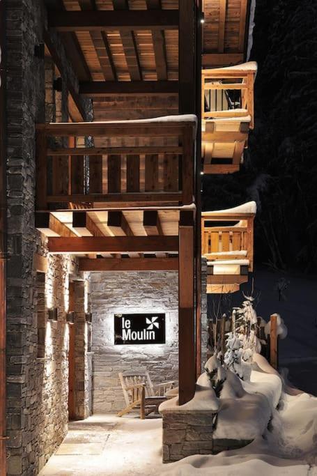 Chalet Le Moulin, Le Praz, 6 Chambres, In, Out *