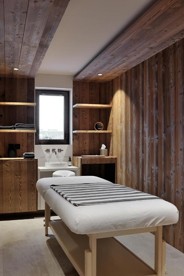 Chalet Le Moulin, Le Praz, 6 Chambres, In, Out