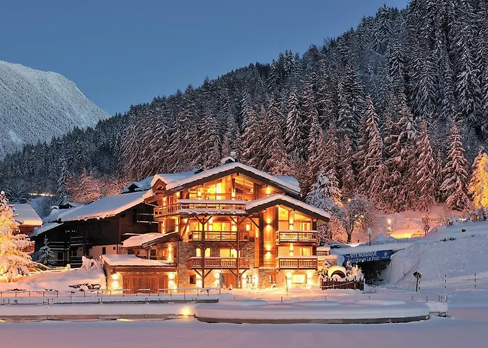 Chalet Le Moulin, Courchevel Le Praz, 6 Chambres, Ski In, Ski Out